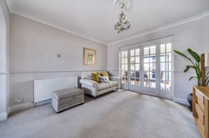Dining room- click for photo gallery